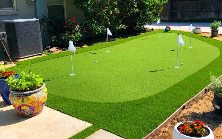 Guide to Choose Artificial Grass for Sports Grounds