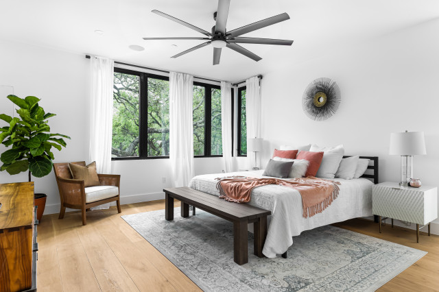 What are the Highest Valued Ceiling Fans for Large Rooms?
