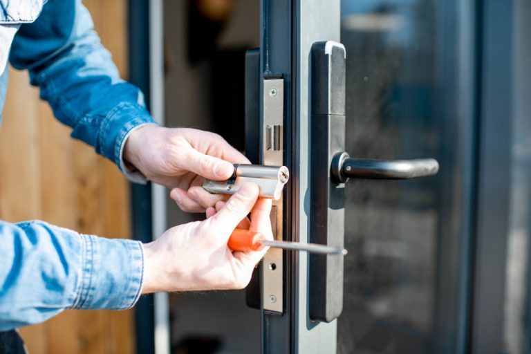 Here is Detail For You: Get Unlock With Experts St Albans Locksmith Help