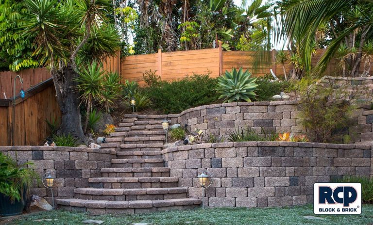How to build retaining walls in the right manner?