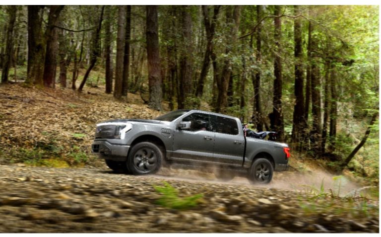 5 Benefits of Driving a Pickup Truck