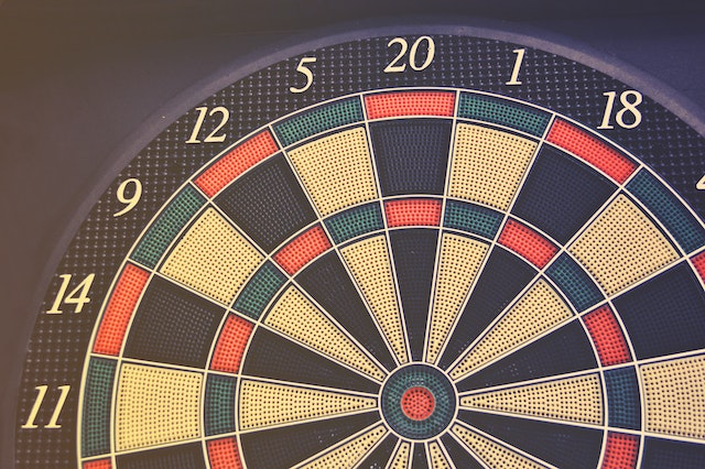 How to Choose the Right Dart board type and Size