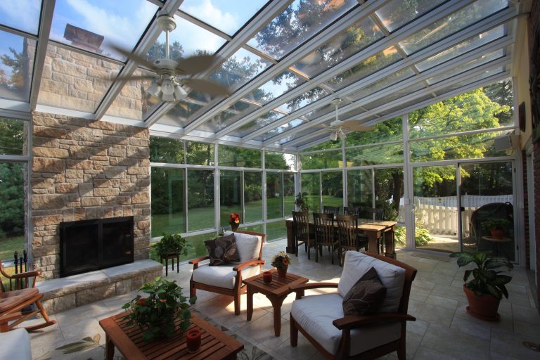 How to Choose a Sunroom Installation Service