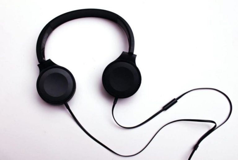Tips To Choose Headphone According To Headphone And Microphone Specifications