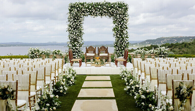Top 5 Things to Consider When Booking a Wedding Venue