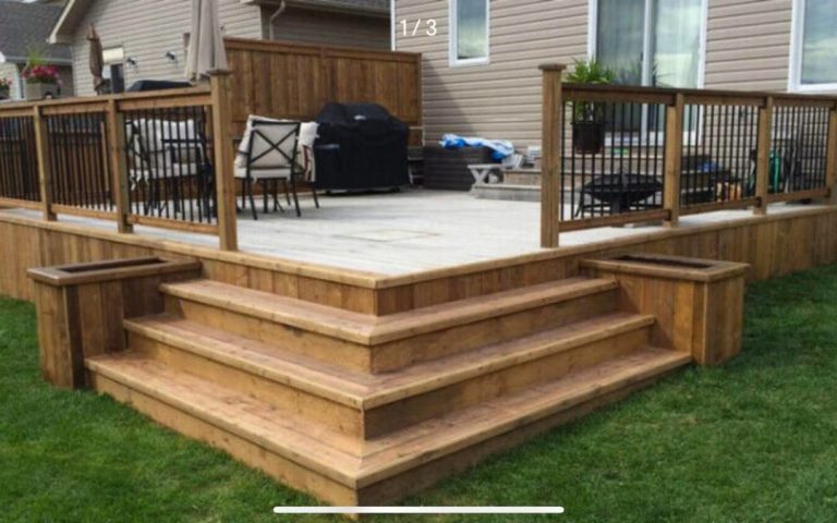Making the Most of Small Outdoor Spaces with Deck Construction Services