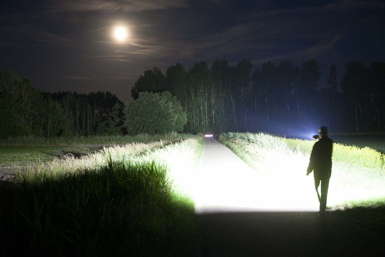 Flashlights vs. Headlamps: Pros and Cons