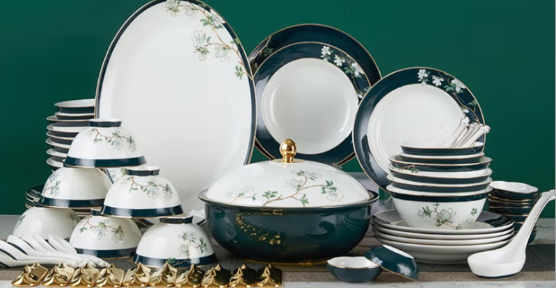 Porcelain High-Quality Dinnerware: A Harmonious Marriage of Aesthetics and Functionality